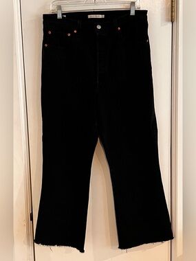 Black Levi’s Women’s Ribcage Crop Flare Jeans - Size 31 (12)